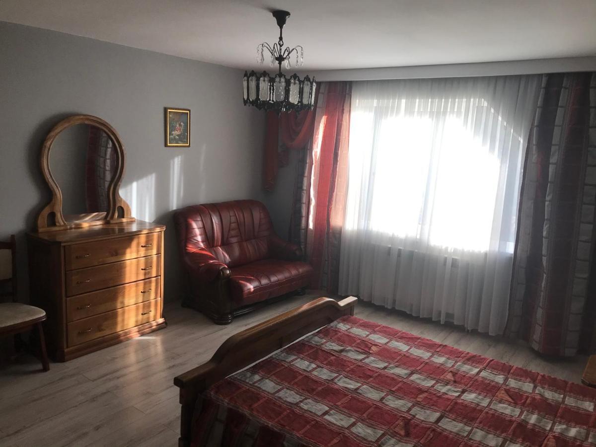 Садиба Червона калина Private estate Chervona Kalyna Яремче Екстер'єр фото